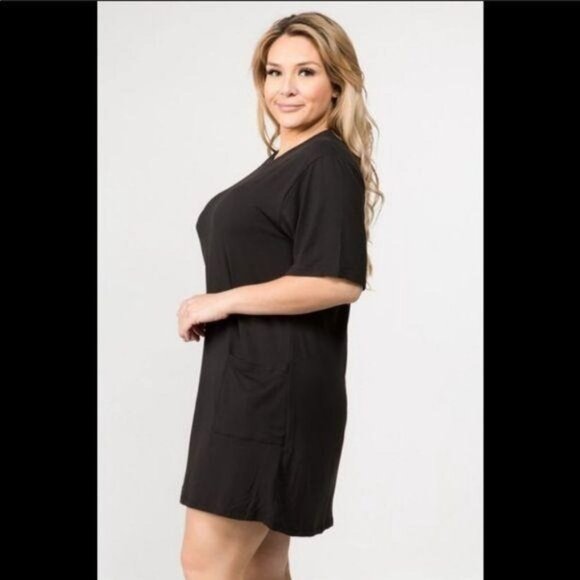 Black Short Solid Dress With Pockets, 3XL NWT - Picture 3 of 6